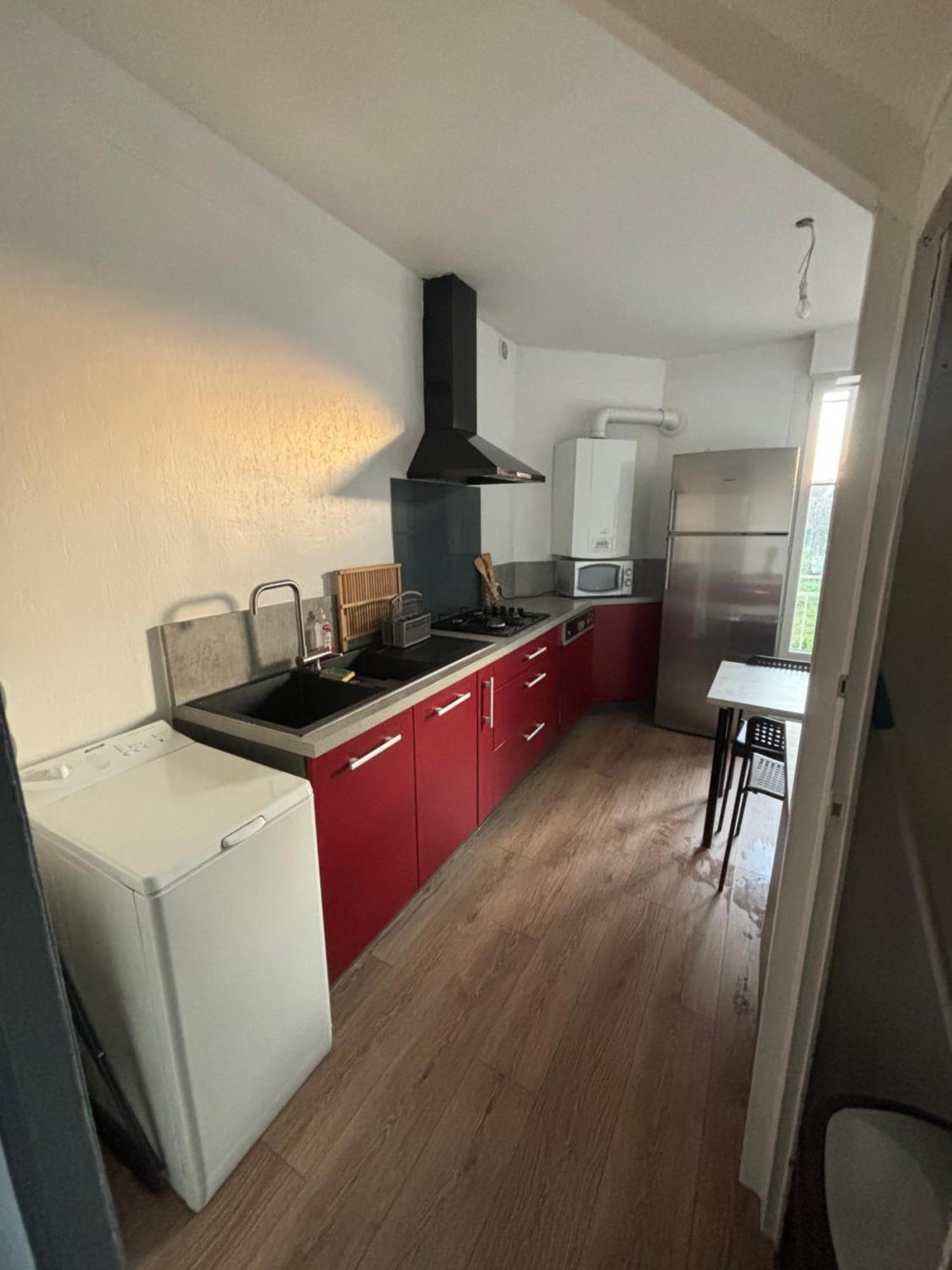 Agreable Maison De Ville Avec Jardin 圣迪济耶 外观 照片